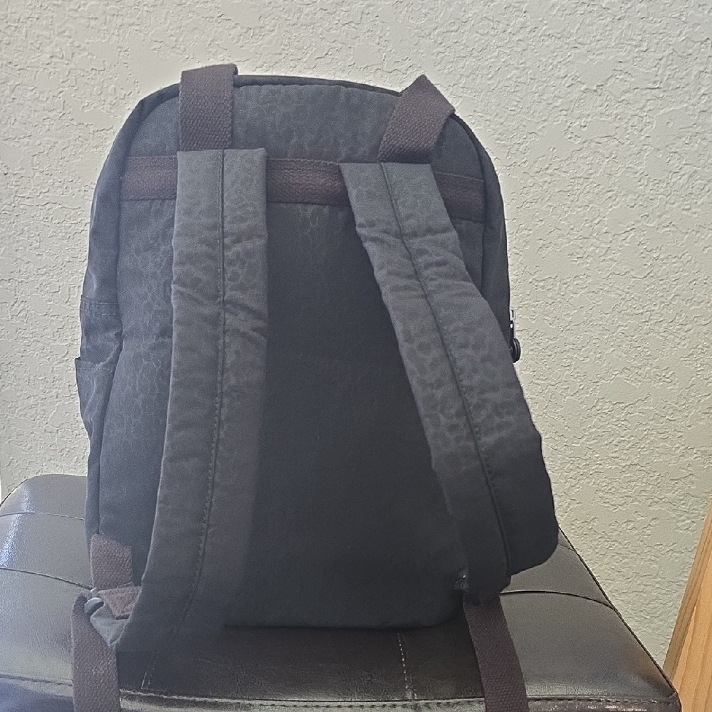 Small Backpack. - image 2